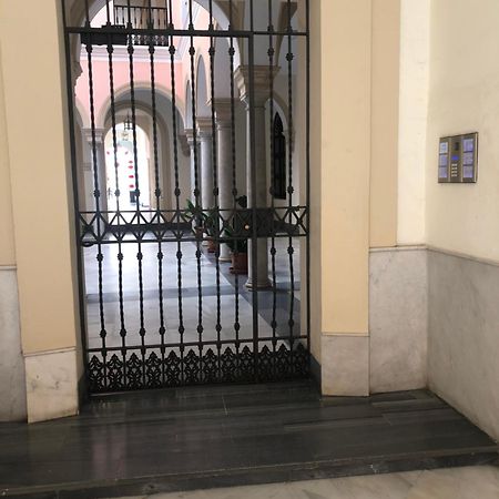 Apartamento Semi-Industrial Palacio Castilla Jerez de la Frontera Ngoại thất bức ảnh