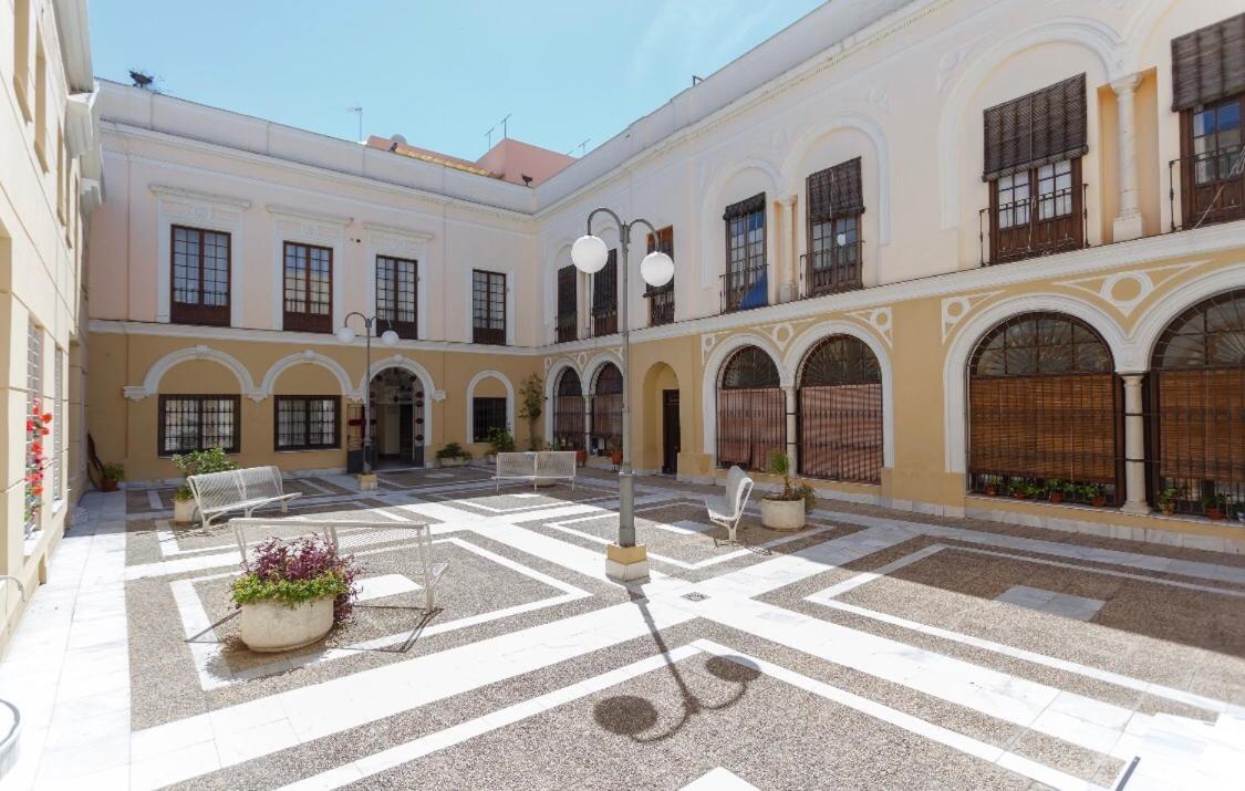 Apartamento Semi-Industrial Palacio Castilla Jerez de la Frontera Ngoại thất bức ảnh